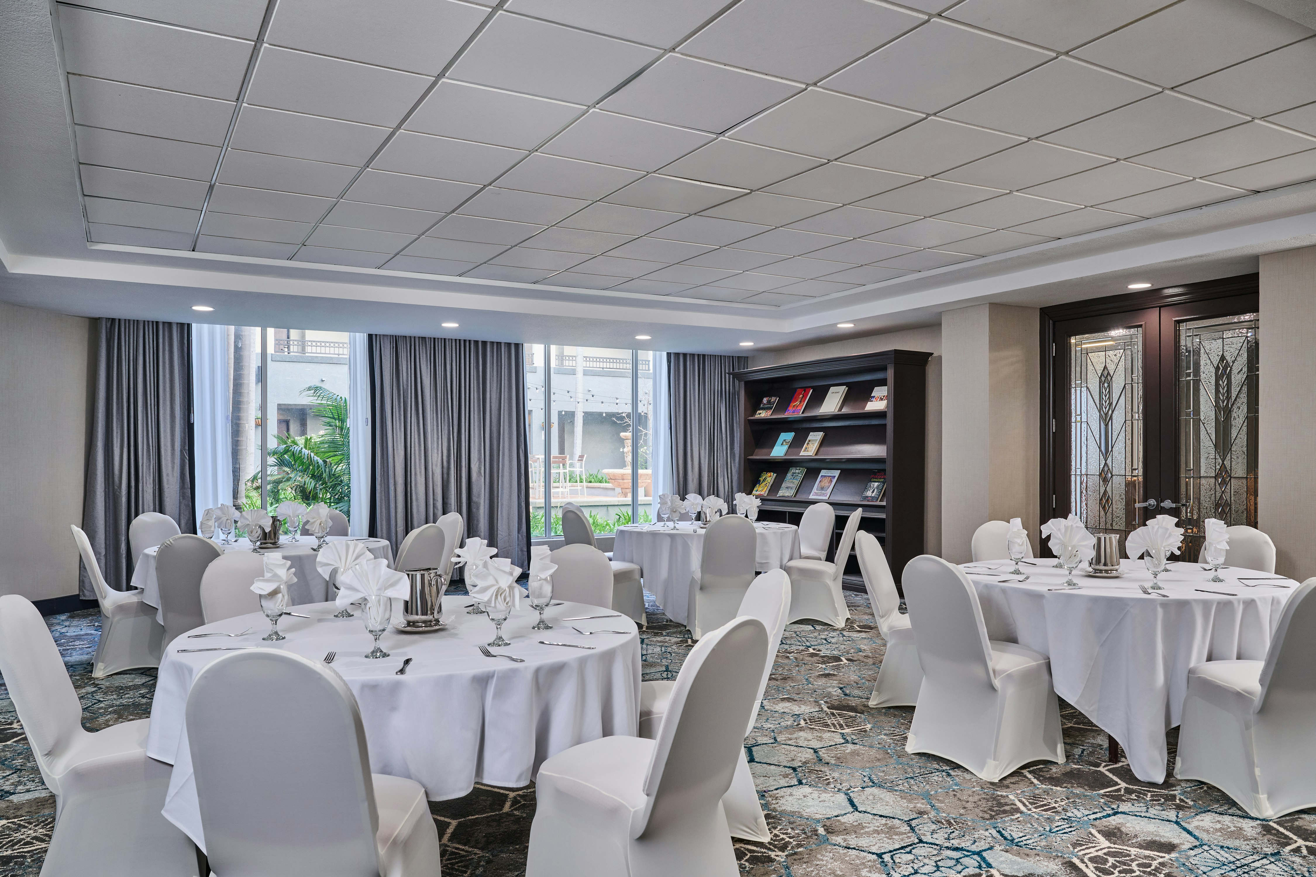 DoubleTree by Hilton Chatsworth 39/42