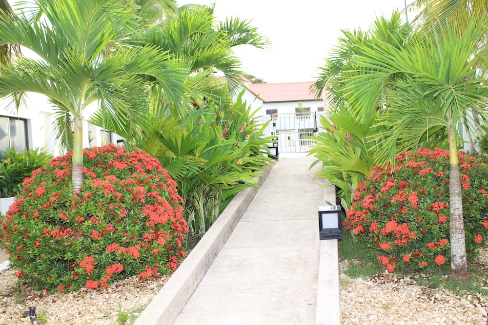 VAIA HOTELES 38/48