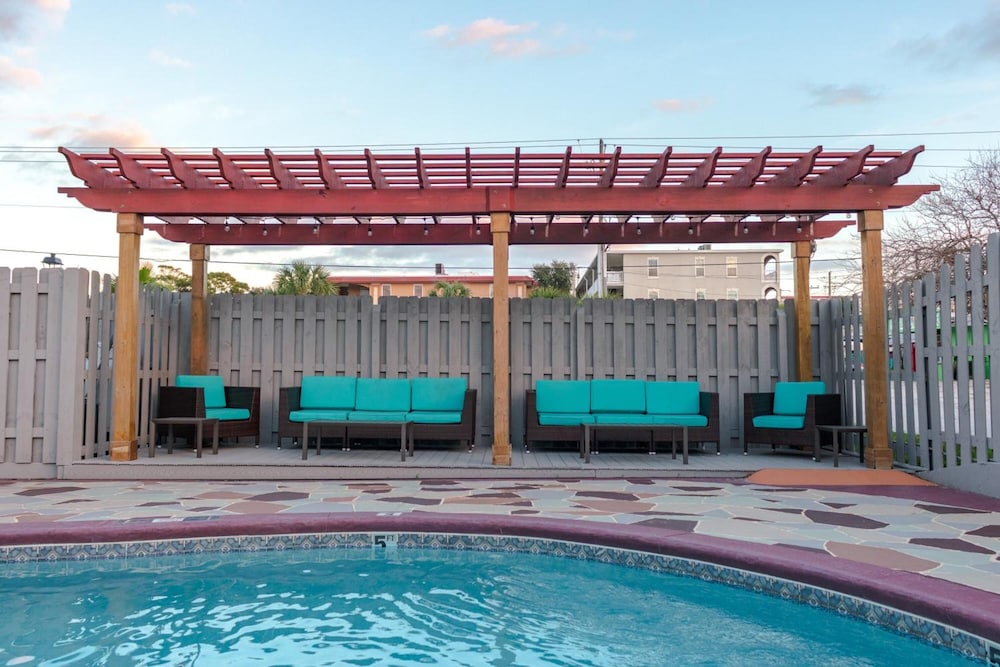 Howard Johnson Inn Tybee Island Savannah GA 11/69