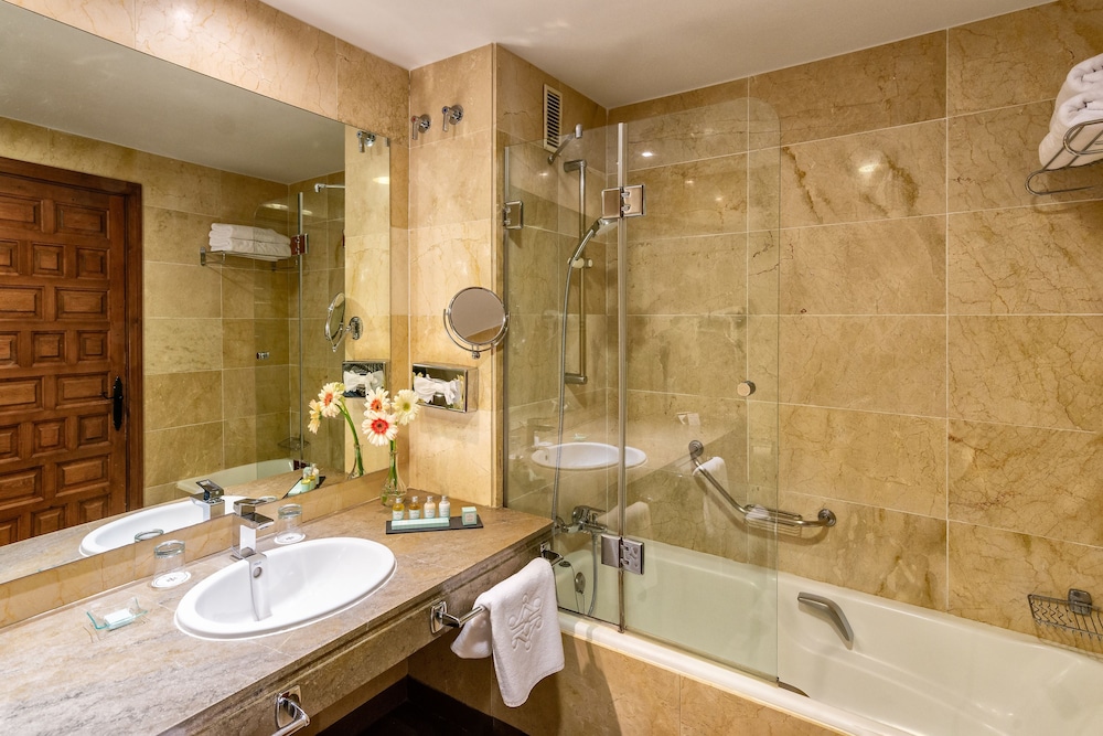 Parador de Malaga Gibralfaro Hotel 18/59