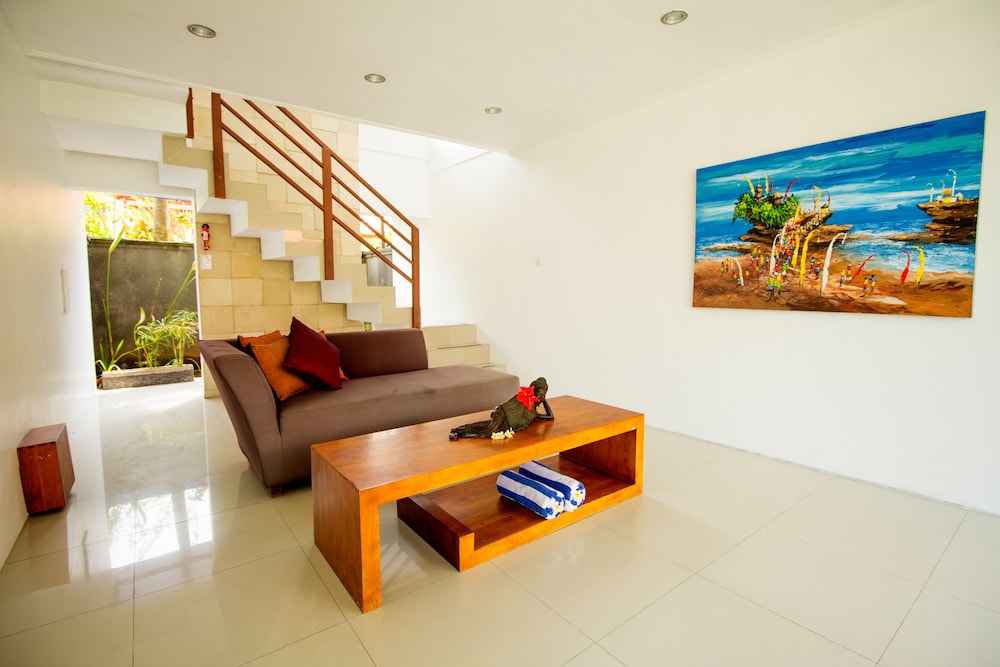 Amore Villas 20/43