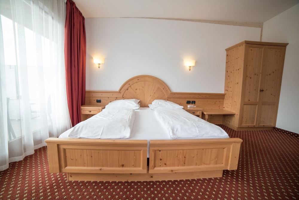 Olimpionico Hotel 41/71