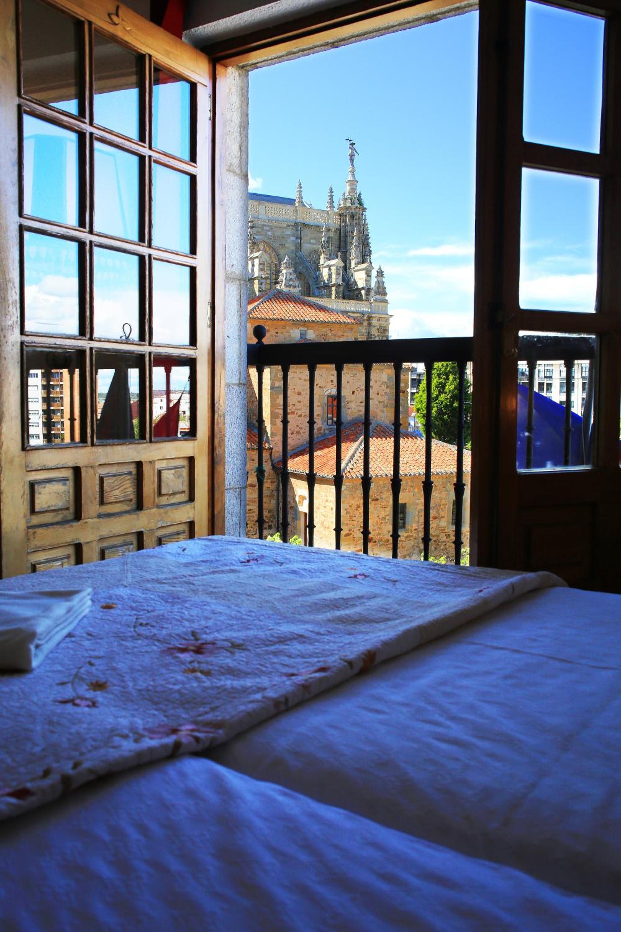 Hotel Gaudi Astorga 18/48