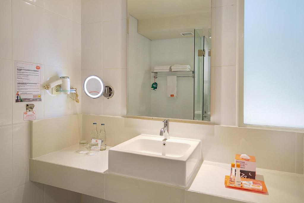 غرفة سوبيريور بسرير مزدوج أو سريرين منفصلين، HARRIS Hotel Kuta Tuban 3/4