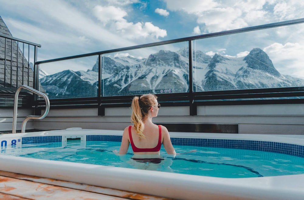 Basecamp Resorts Canmore 26/50