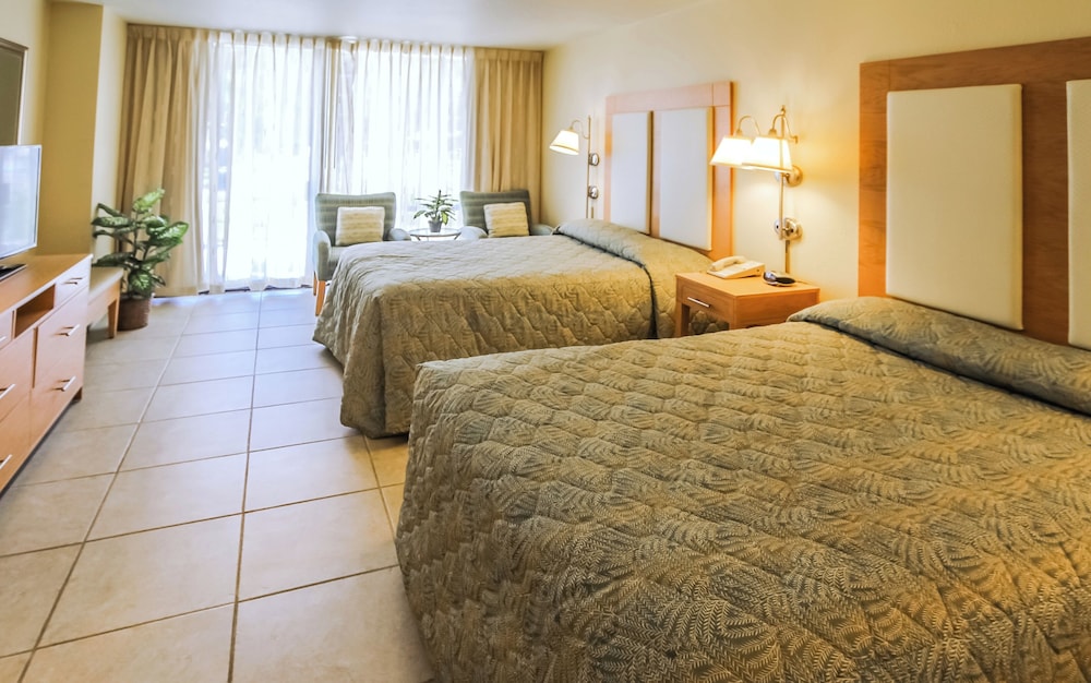 Royale Beach and Tennis Club, a VRI resort 11/49