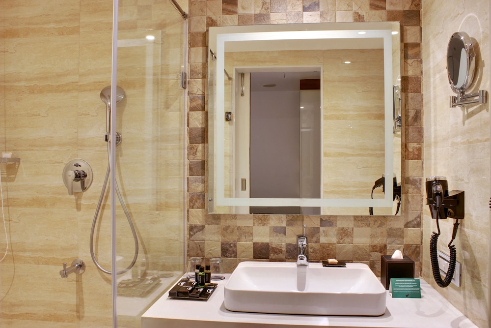 Ramada Encore Bangalore Domlur 21/50
