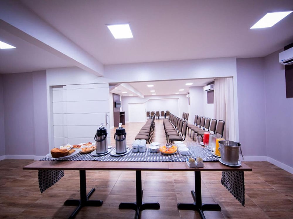 Vila Business Hotel 50/62