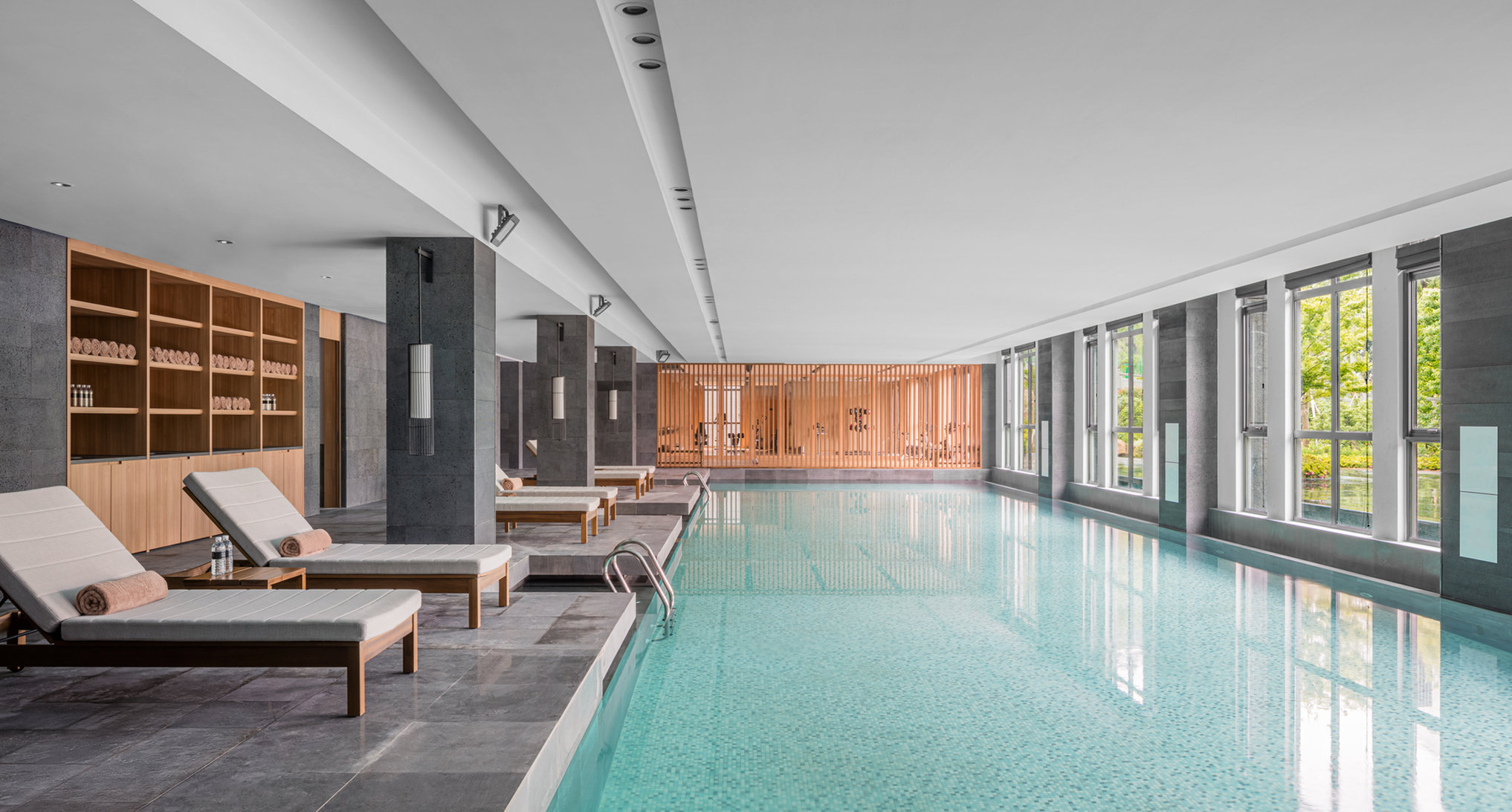 Cordis Dongqian Lake Ningbo 32/54