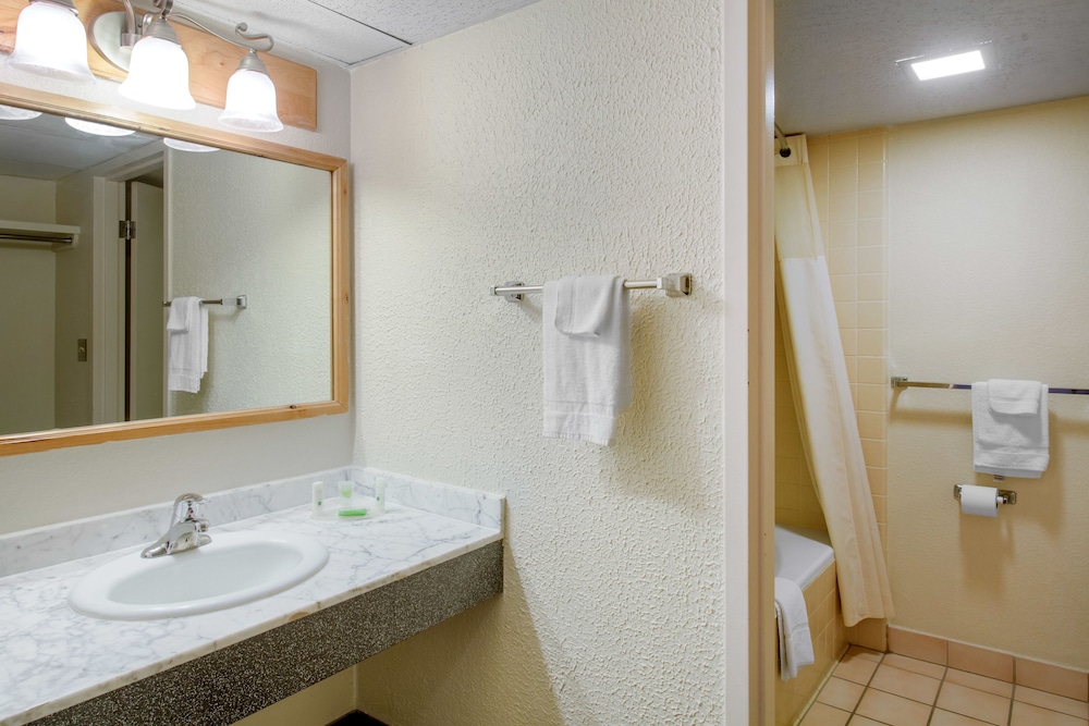 Quality Inn Stateline 13/33