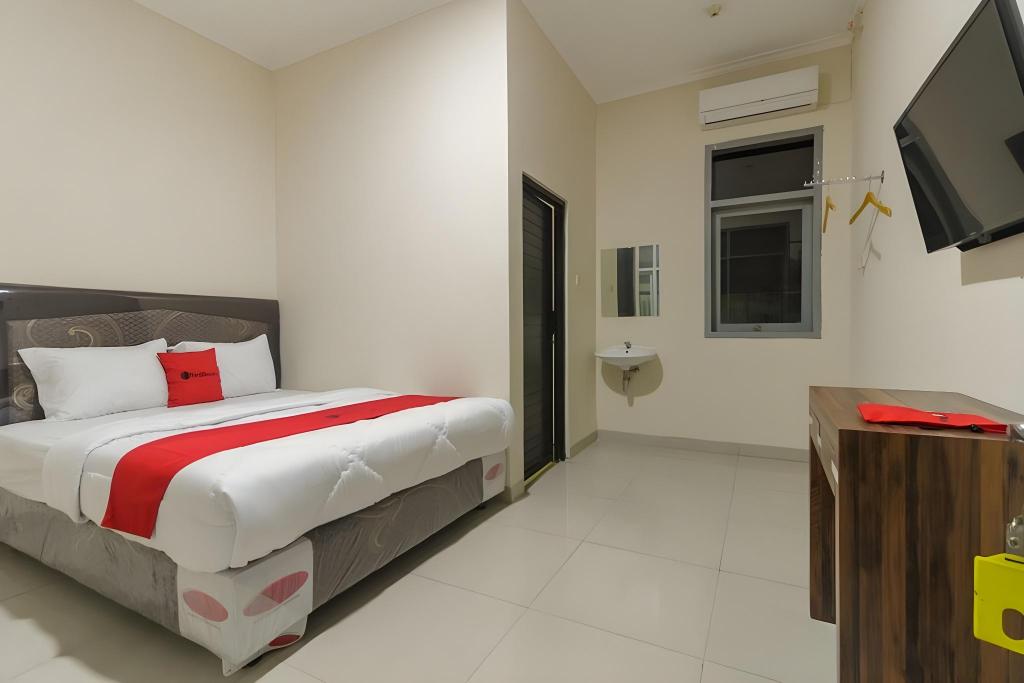 Reddoorz Plus Near Rs Pmi Bogor 15/38