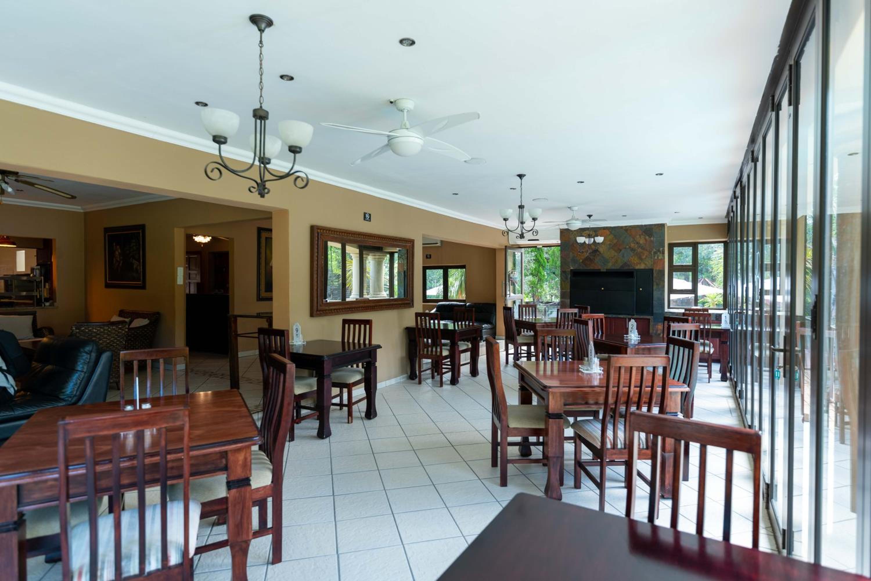 Hutten Heights Lodge 10/23