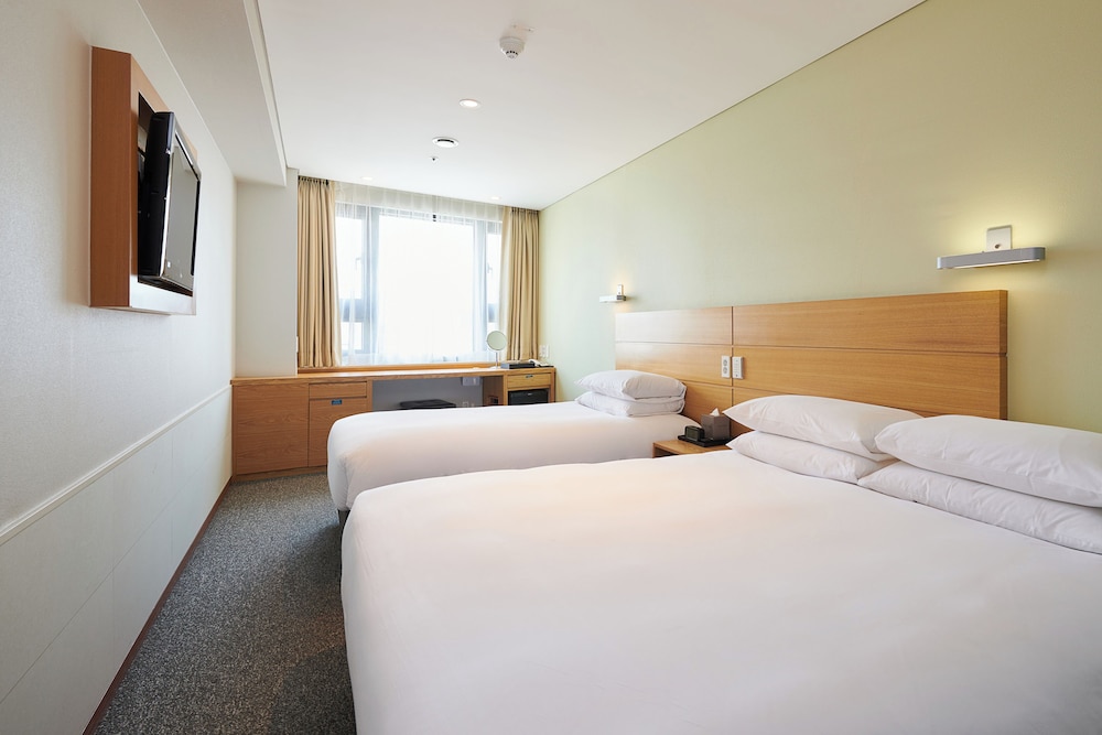 Nine Tree by Parnas Seoul Myeongdong 1 25/65