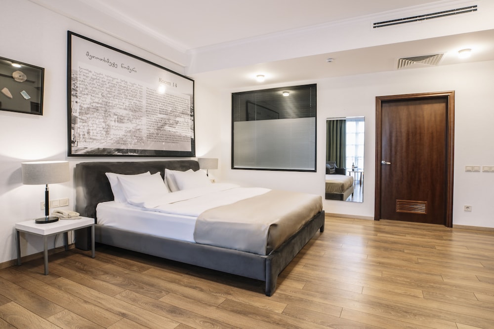 Citadel Narikala Hotel 18/56