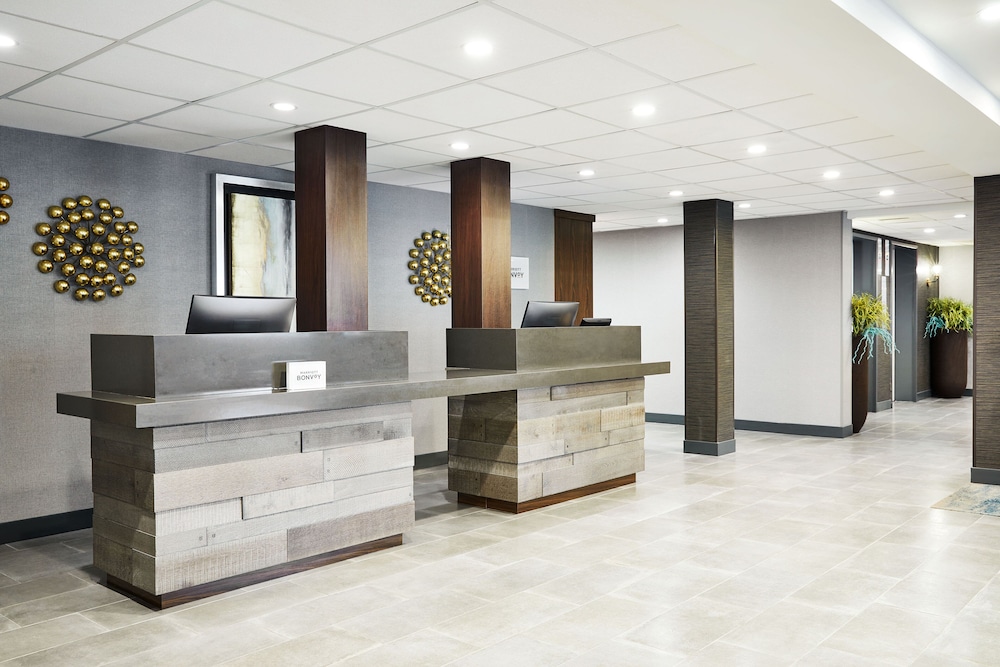 Four Points By Sheraton Chicago Westchester/Oak Brook 3/14