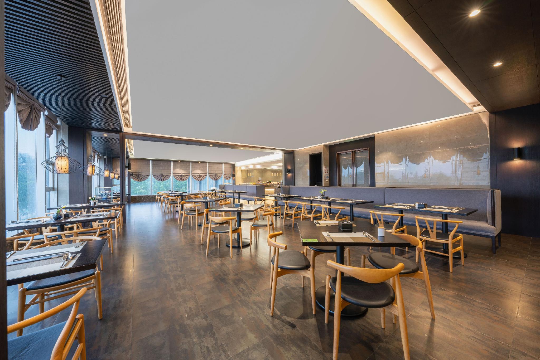 Yitel Linyi Binhe Avenue 45/50