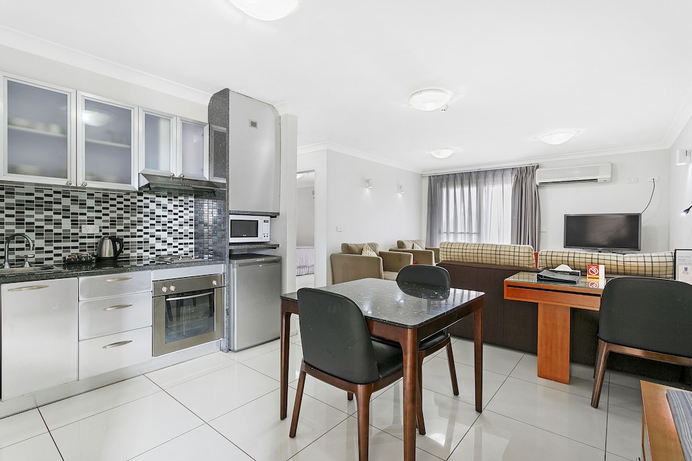 Comfort Inn & Suites Burwood 28/33