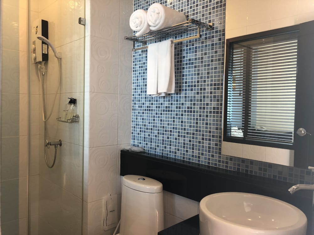 Tara Place 12/54