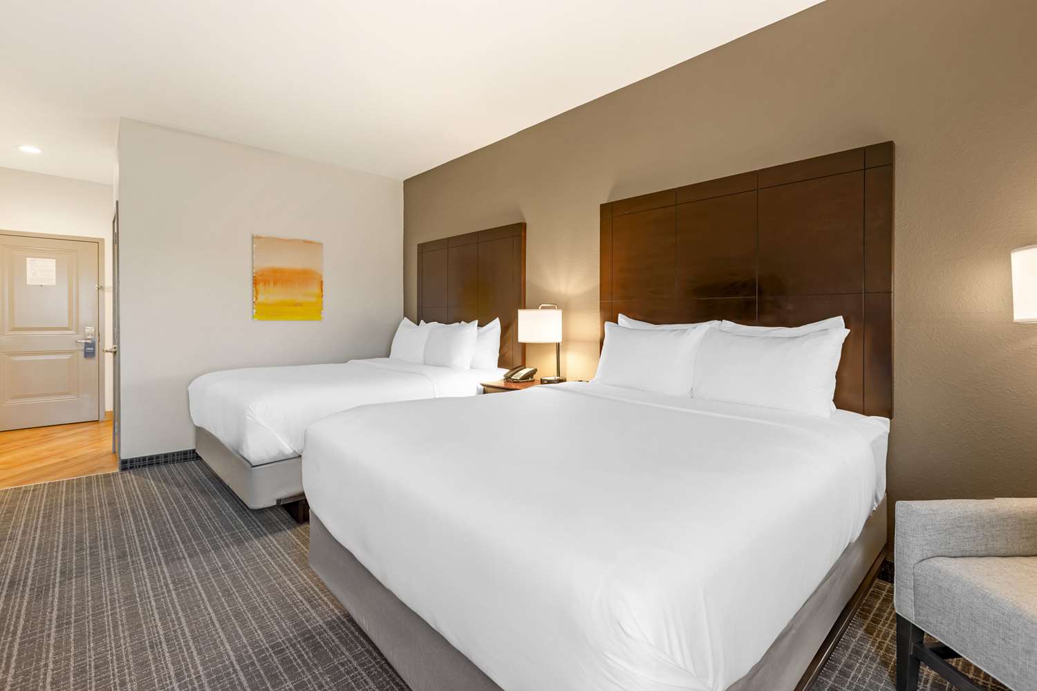 Comfort Inn & Suites Verona at Turning Stone Resort Casino 3/15