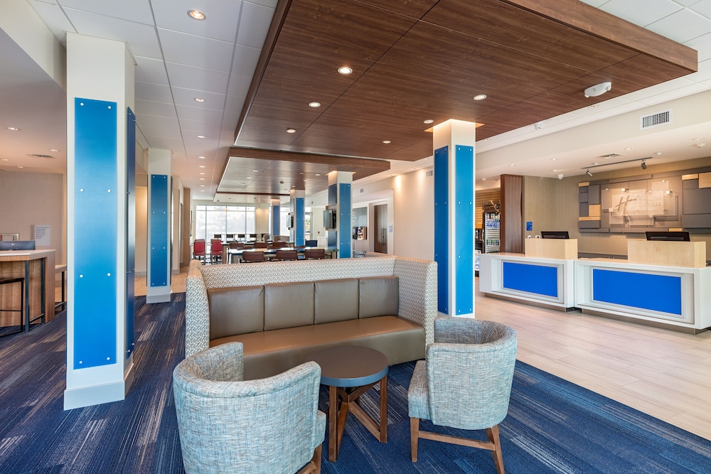 Holiday Inn Express & Suites Moreno Valley - Riverside 19/47