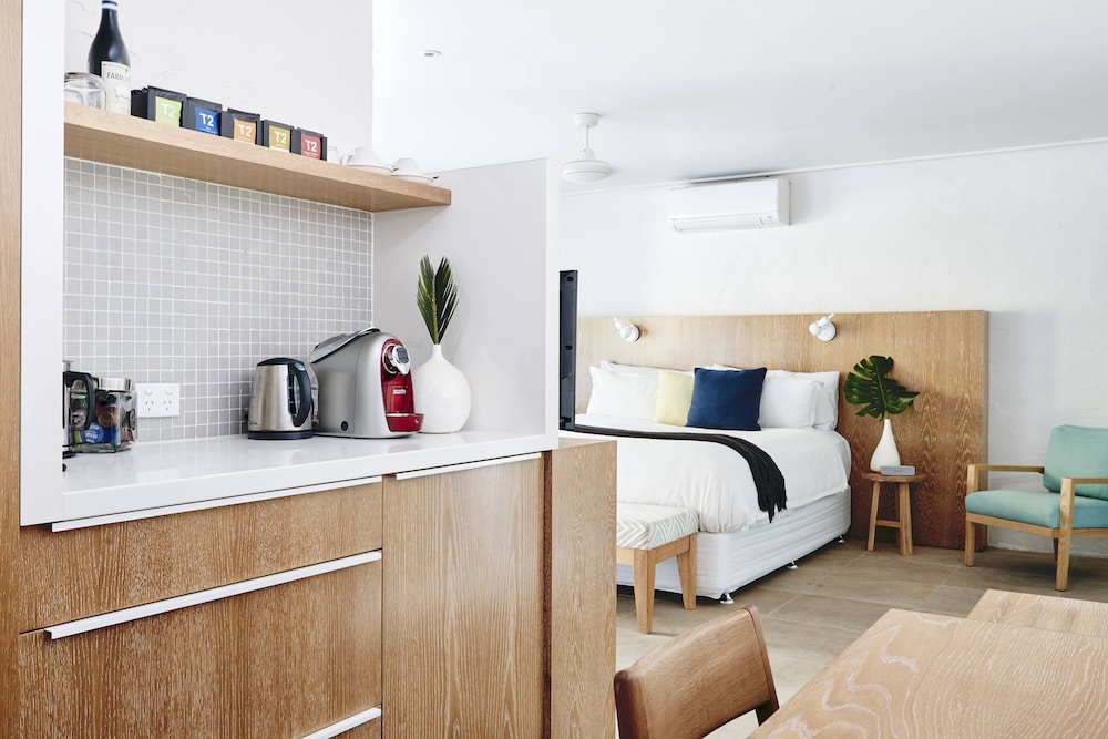Orpheus Island Lodge 8/52