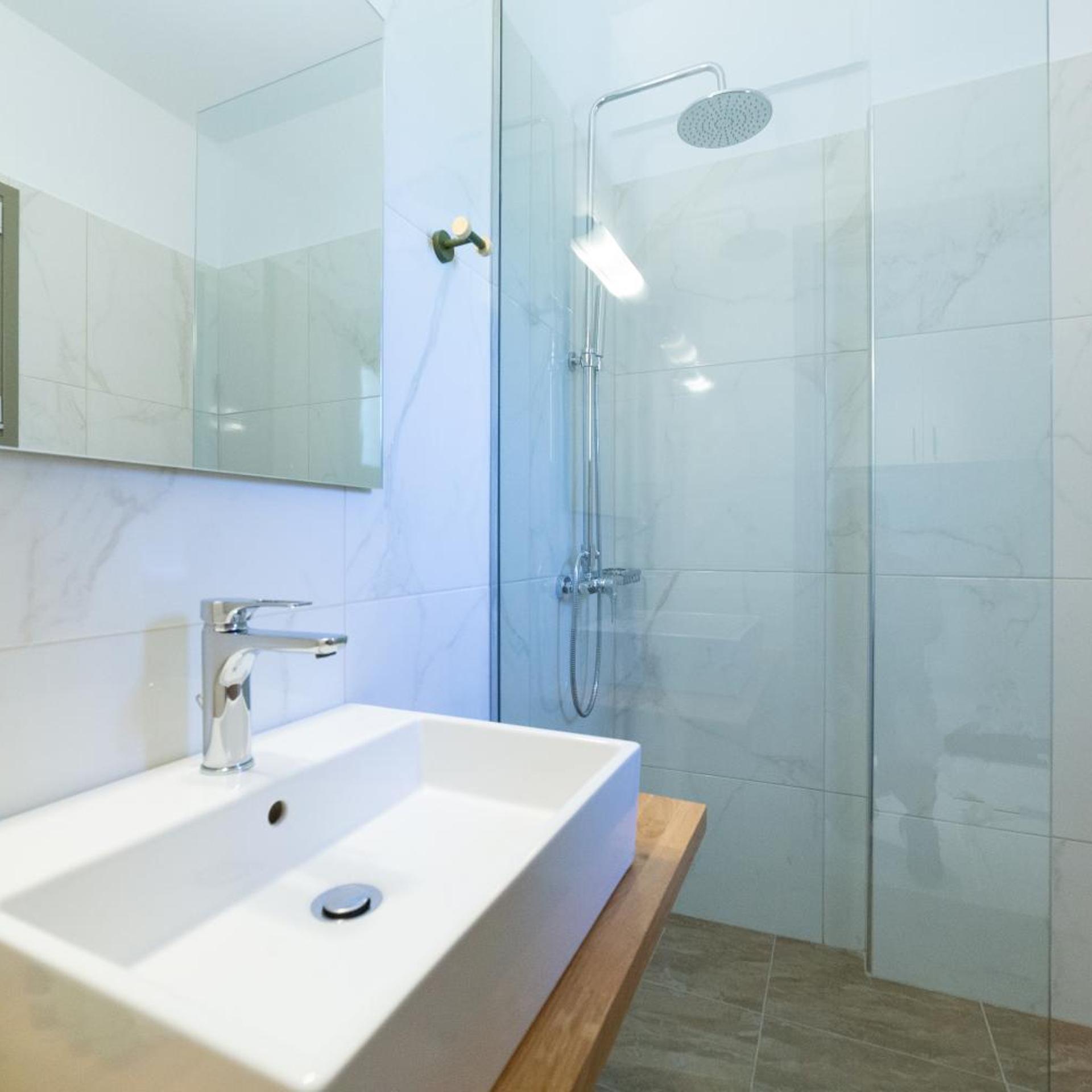 Sky View Suites 50/50