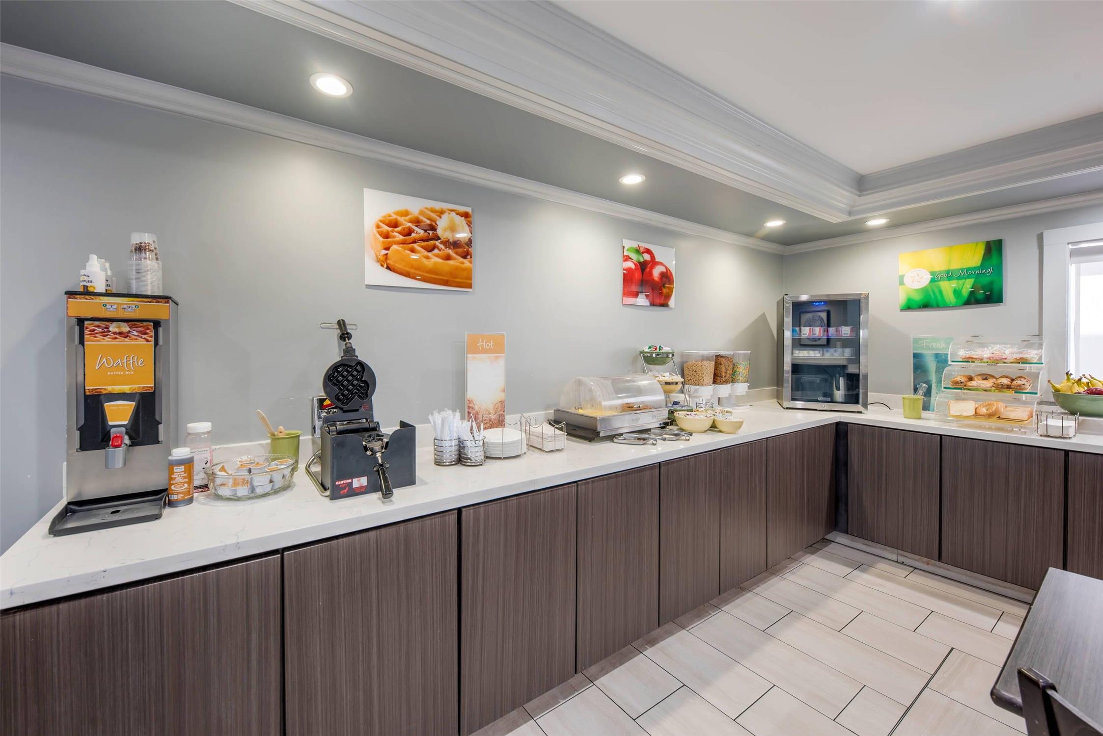 Quality Inn Near Lake Marble Falls 10/42