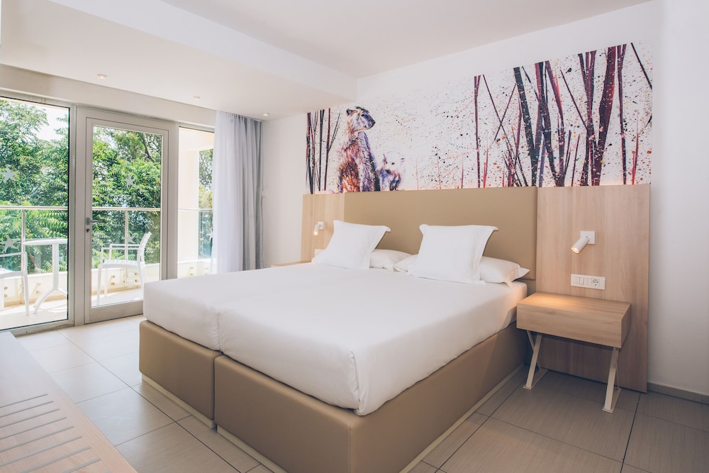 Iberostar Waves Herceg Novi 31/68