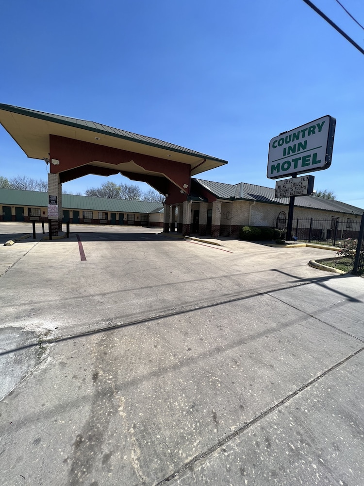Country Inn Motel 37/45