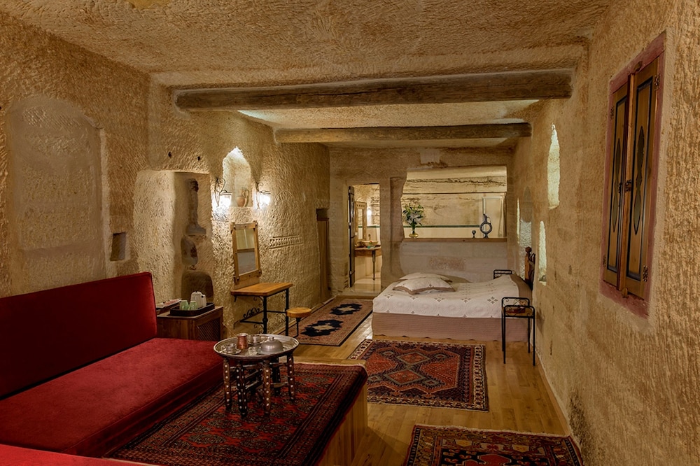 Aydinli Cave House 25/66