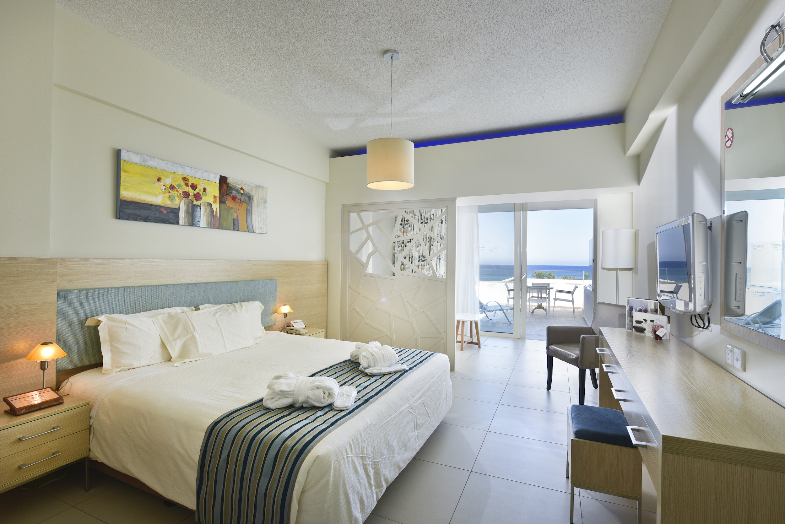 Family Suite, Lateral Side Sea View