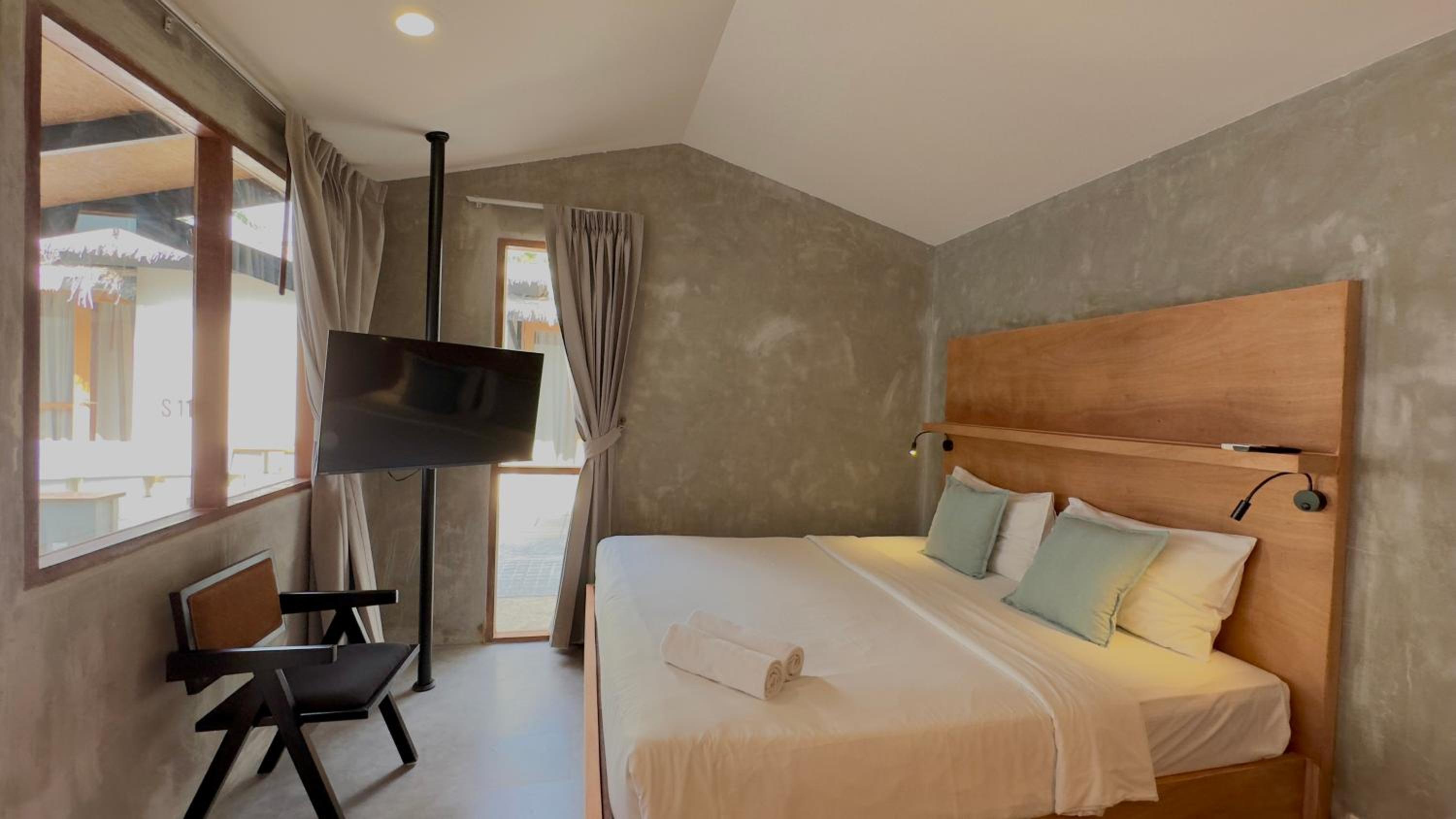 بنغل، ESCAPE BEACH RESORT 4/9