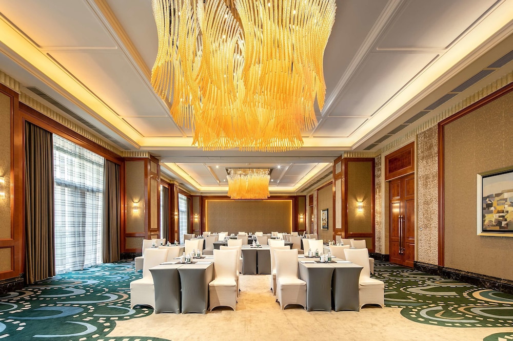Chateau Star River Shaanxi 48/61