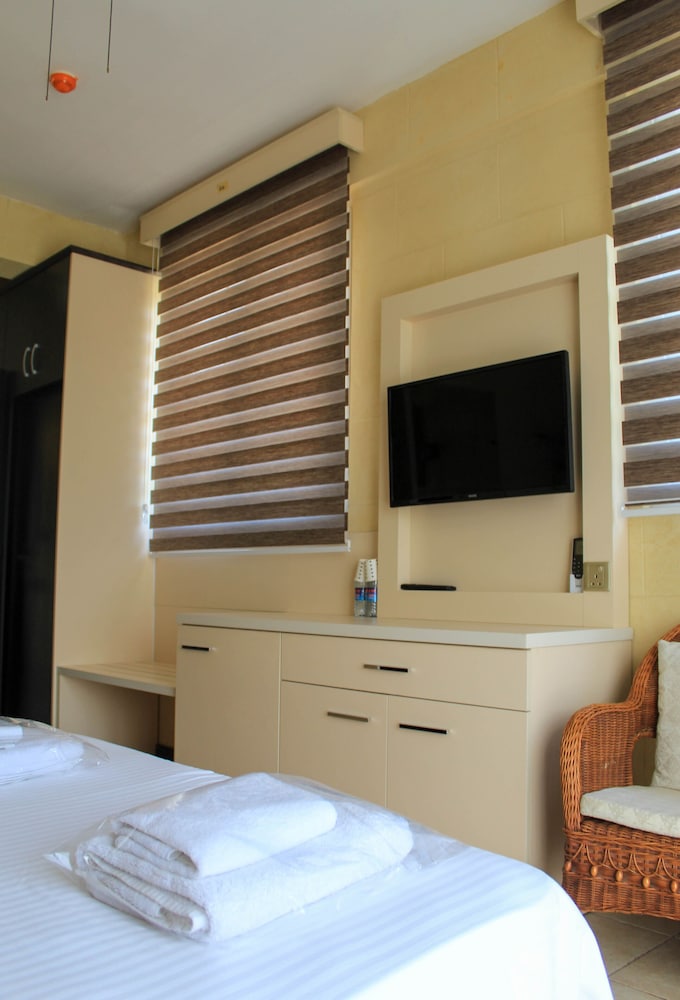 Lapida Garden Hotel 14/48