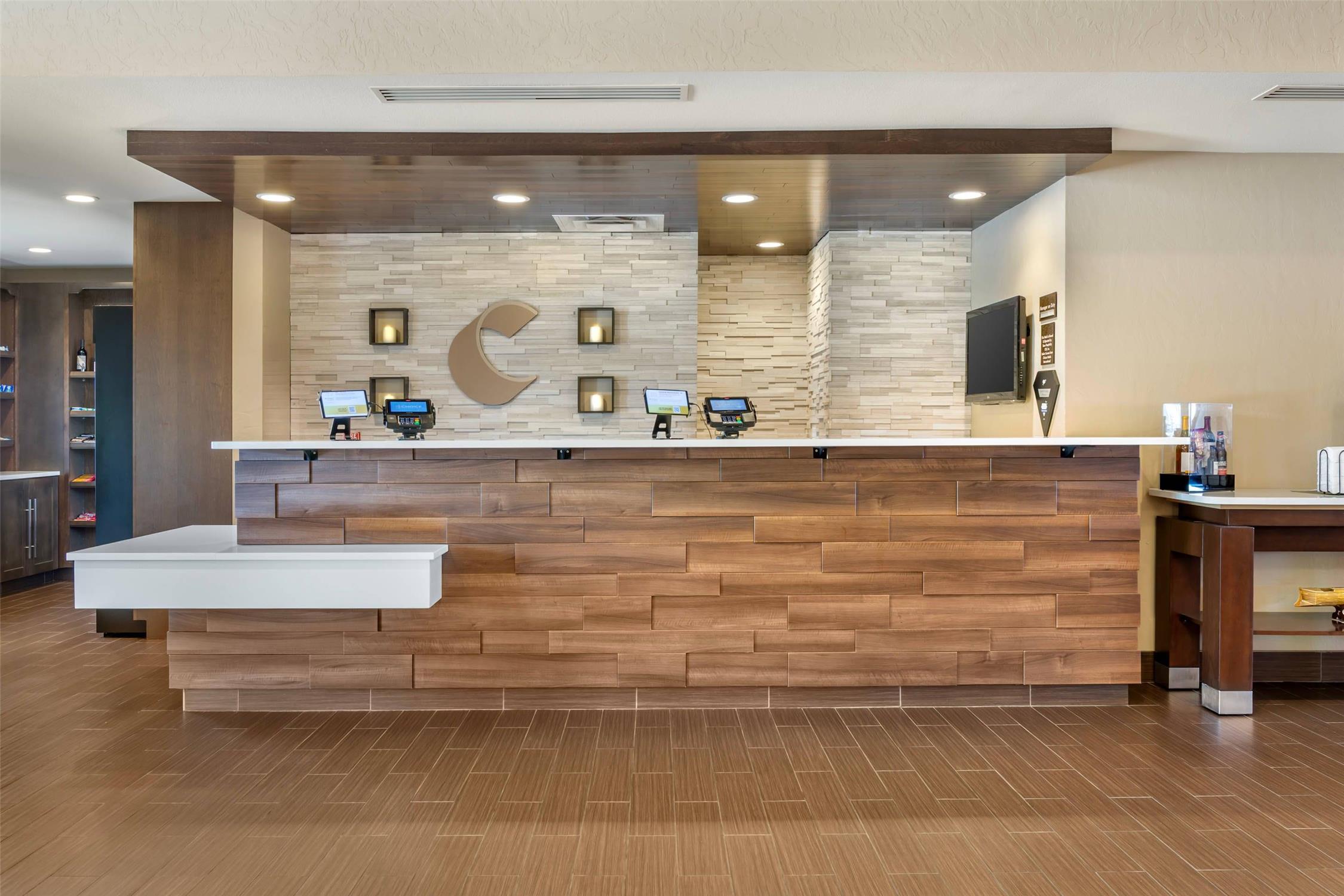 Comfort Suites Florence - Cincinnati South 5/40