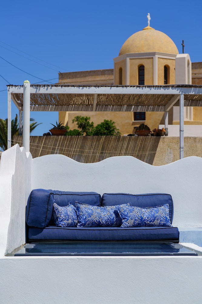 Pasithea Suites Santorini 8/60