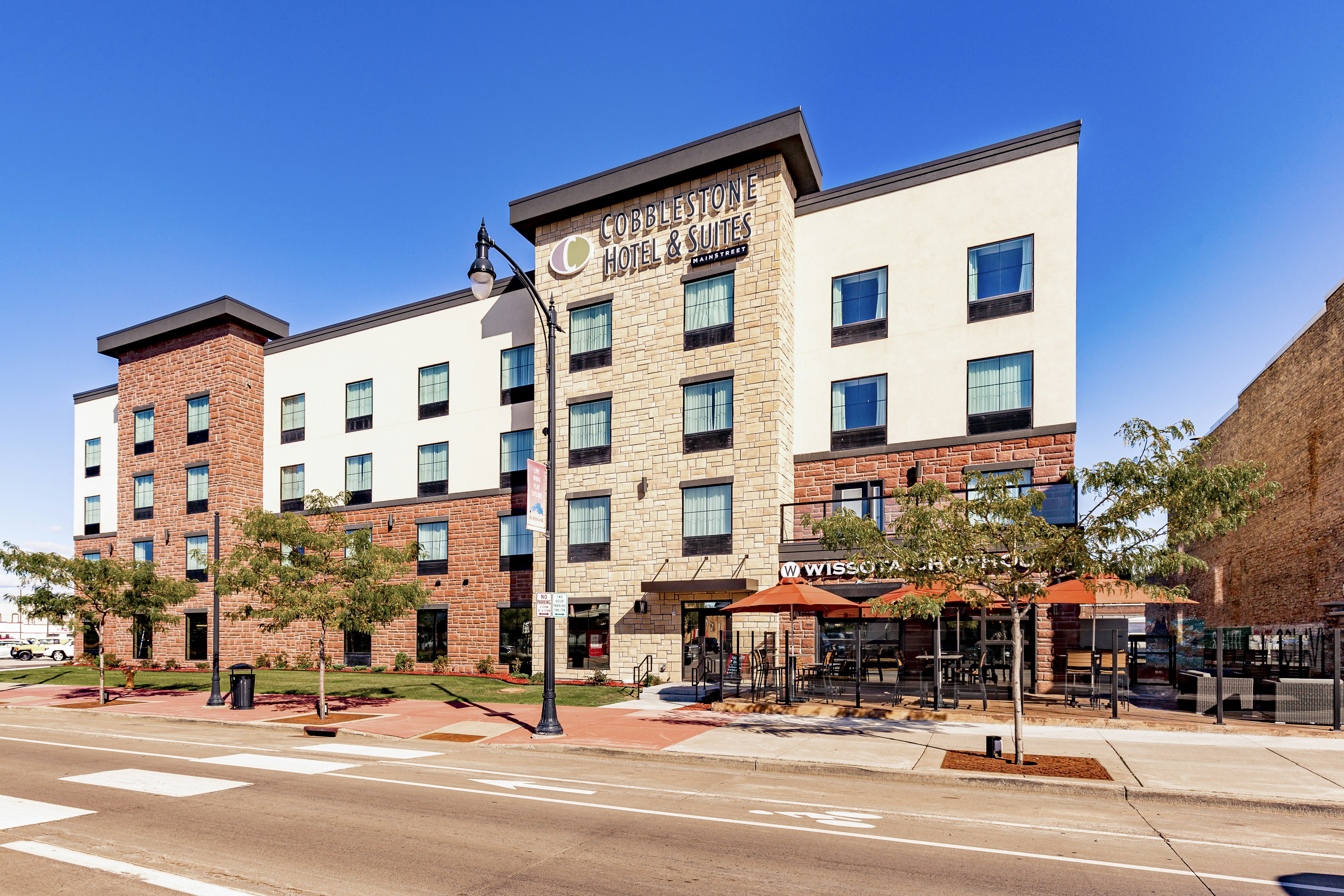 Cobblestone Hotel & Suites - Superior Duluth 1/50