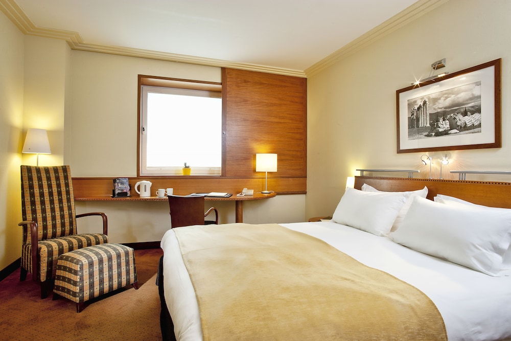 Sofitel Athens Airport 12/46