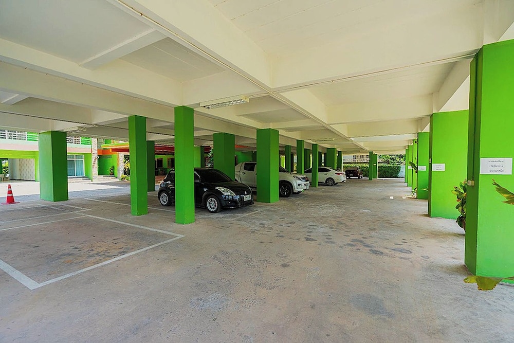 Hiso Place Hotel 62/70