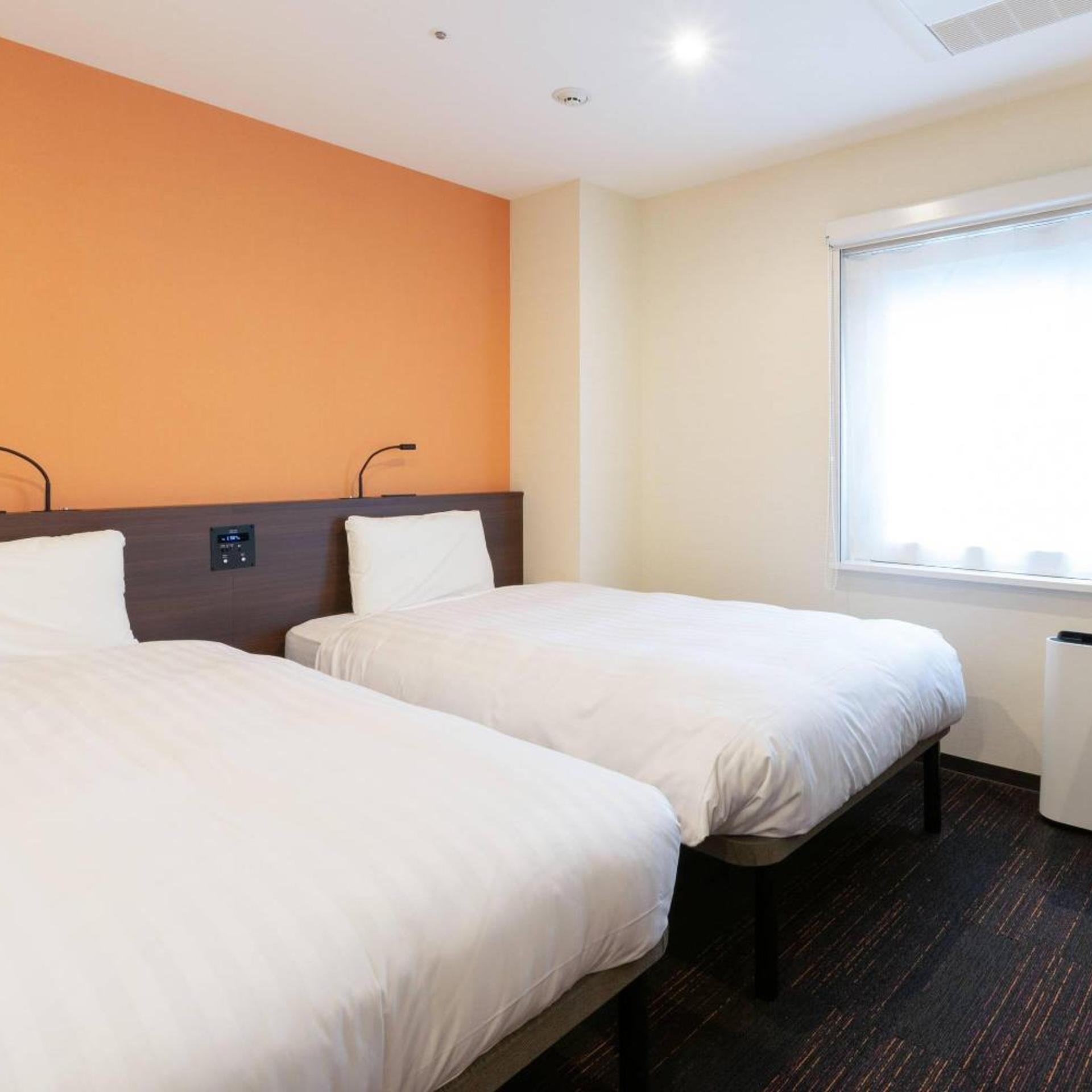 Economy, Twin Beds
