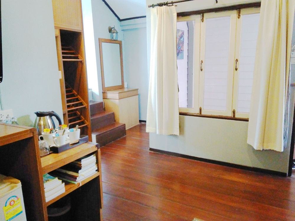 Thanicha Resort Amphawa 52/72