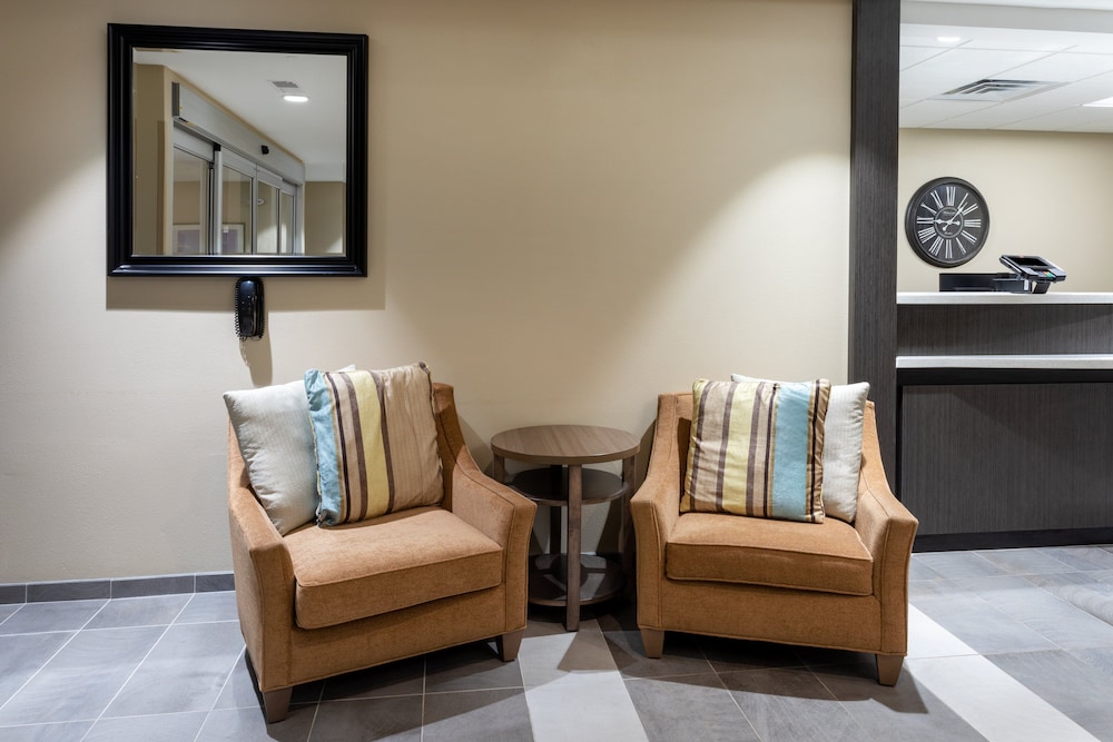 Candlewood Suites Rochester Mayo Clinic Area 38/50