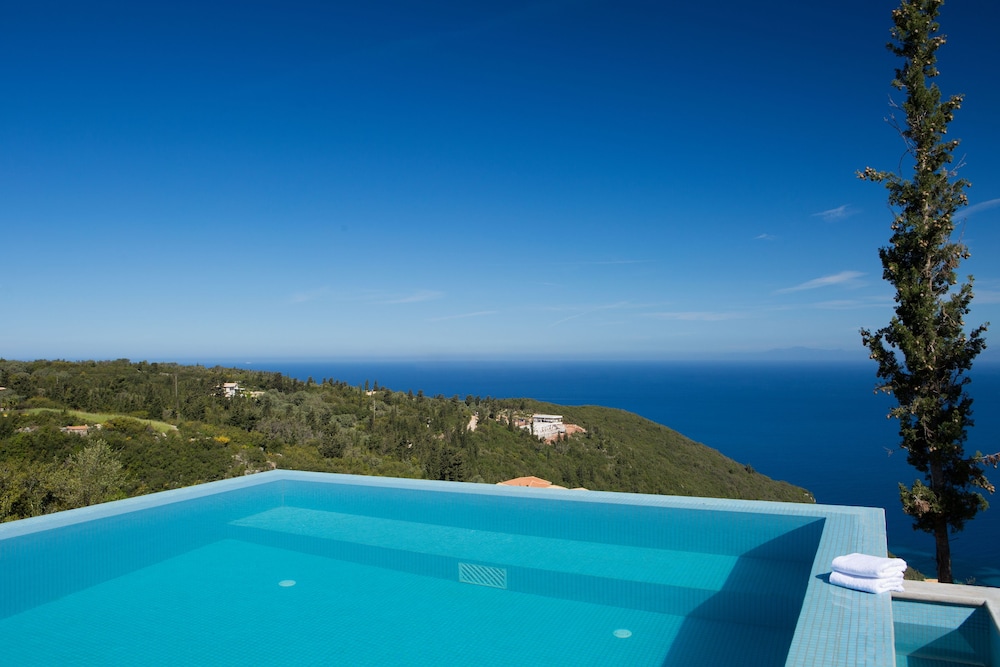 Ionian Horizon Villas 34/56