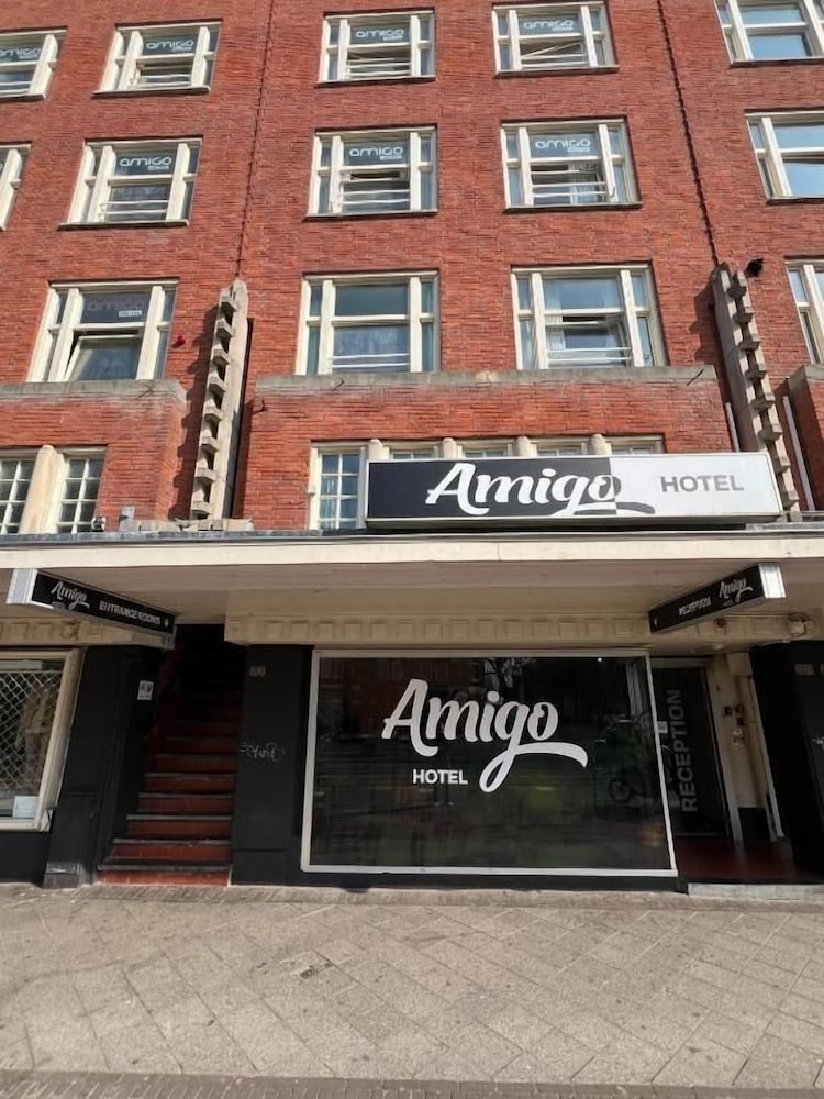 Amigo Budget Hotel 1/50