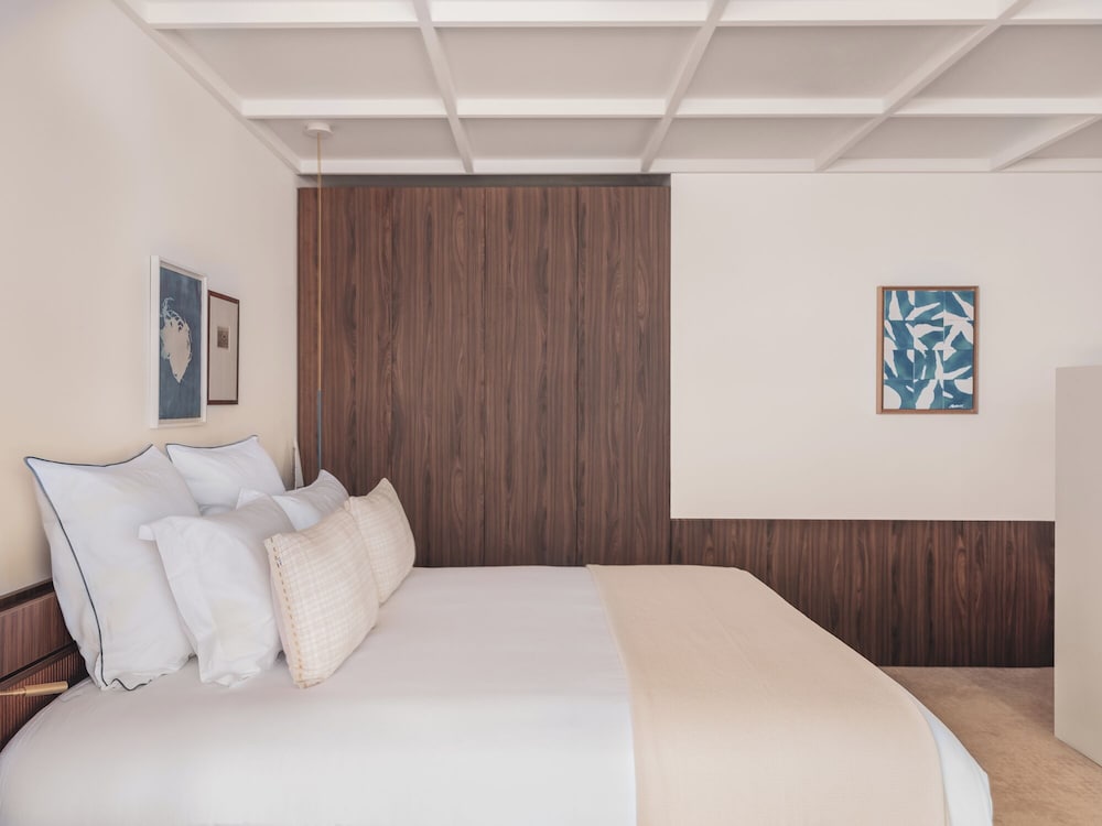 Signature, Suite, King Bed, Trundle Bed, Sea View, Balcony