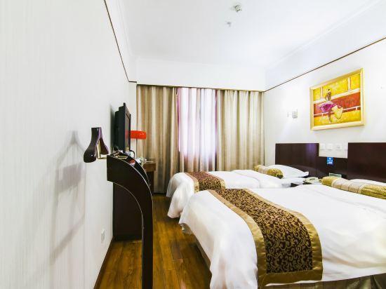 Boutique, Twin Beds