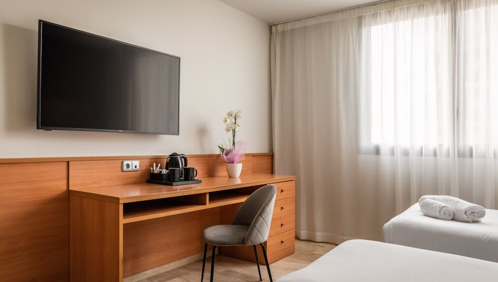 Sb Express Tarragona Hotel 52/61