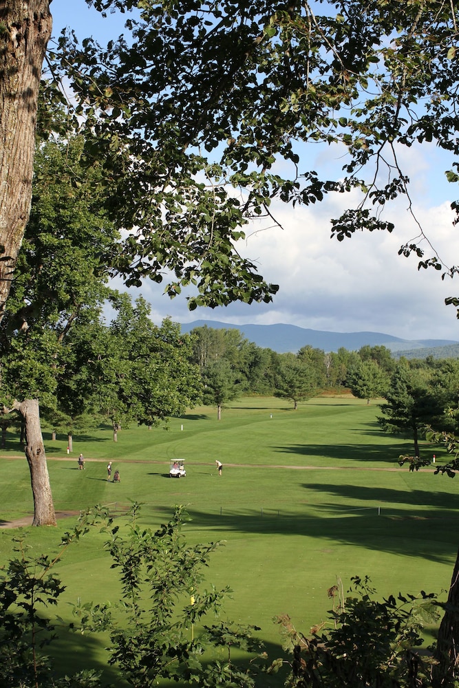 Cold Spring Resort 12/64