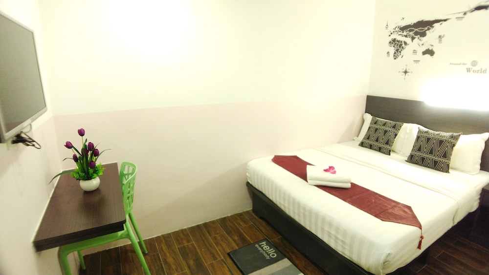 Apple 1 Hotel Queensbay 19/64