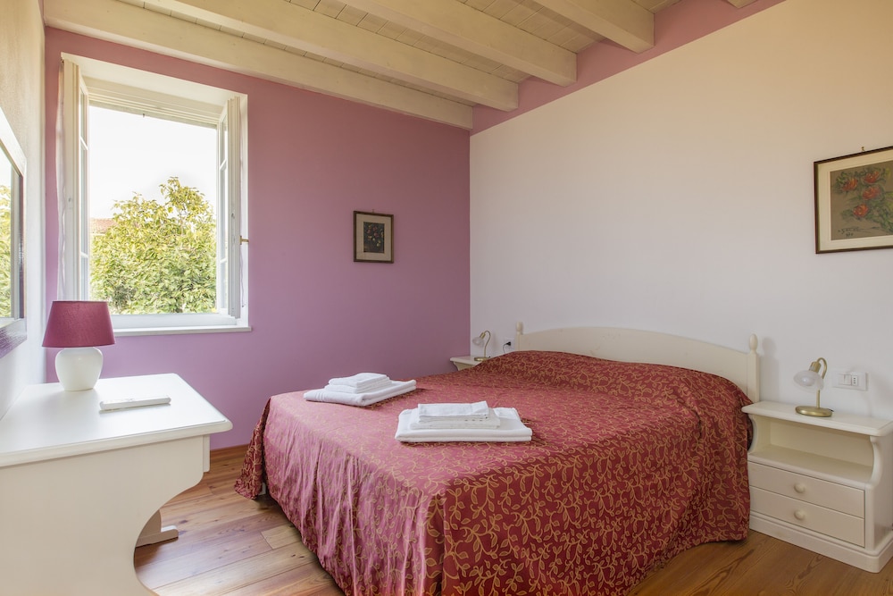 2 BEDROOMS, EXCLUSIVE, MASTER, APARTMENT